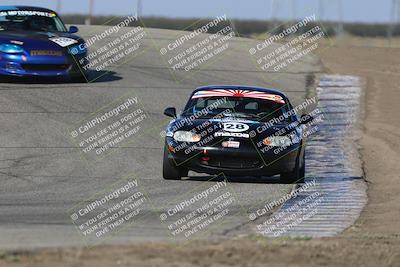 media/Oct-25-2025-CalClub SCCA (Sat) [[34c778dfbe]]/Group 5/Race/